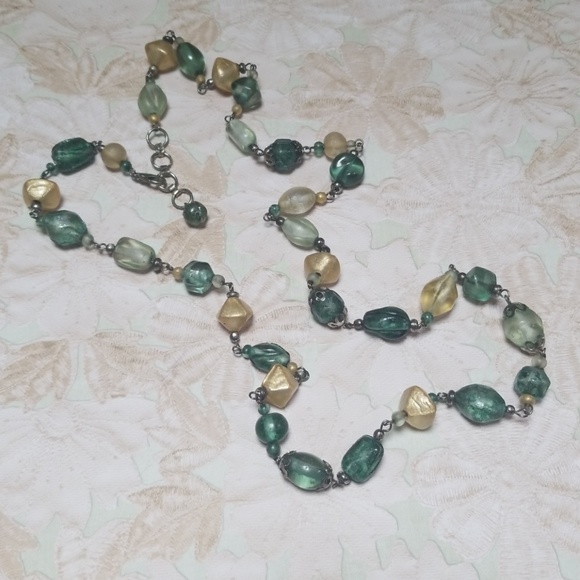 Vintage Mid Century Glass Bead Necklace - Picture 11 of 12